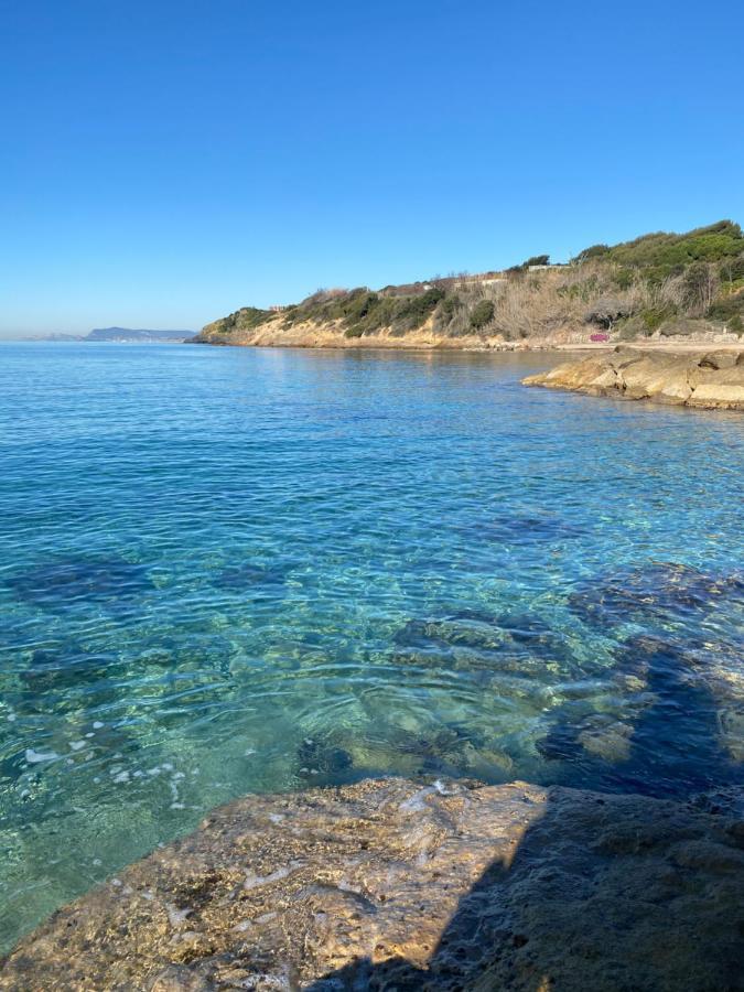 Duplex Face Au Lac A 600 Metres De La Mer Six-Fours-les-Plages Exterior foto
